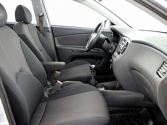 Kia Rio Comfort 1.5 CRDi 81kW Таллин - изображение 6