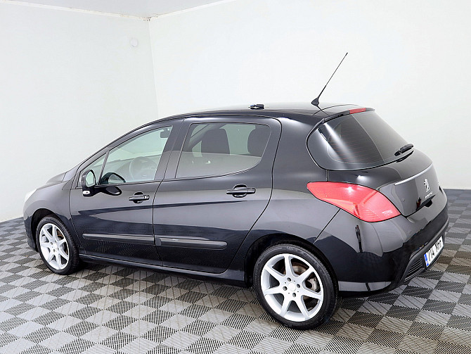 Peugeot 308 Elegance Facelift 1.6 88kW Таллин - изображение 4