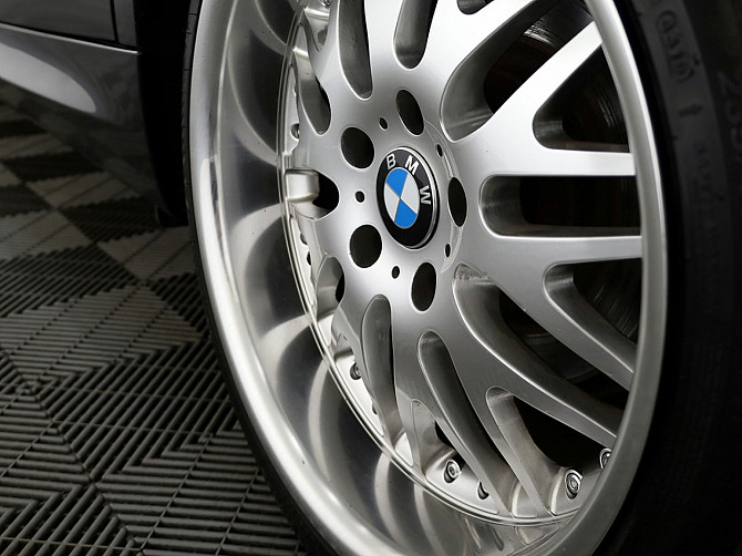 BMW 320 M-Pakett ATM 2.0 D 120kW Таллин - изображение 8