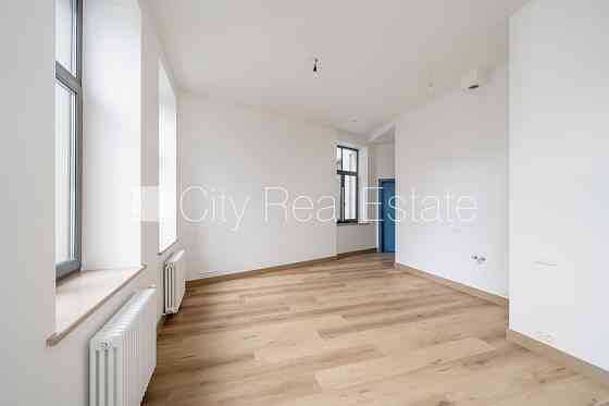 Проект - Place 4, фасадный дом, реновированный дом, закрытый двор, вход с улицы, лифт, Рига