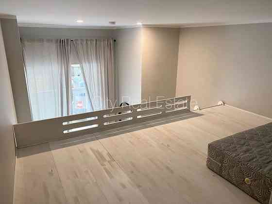 Фасадный дом, реновированный дом, благоустроенная озеленённая территория, Рига