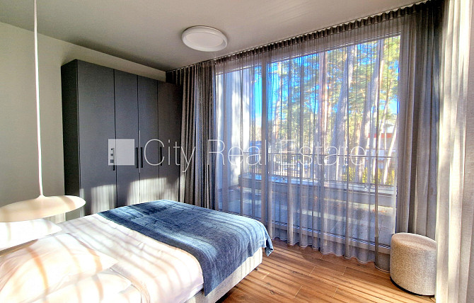 Новостройка, фасадный дом, благоустроенная озеленённая территория, подземная Юрмала - изображение 2