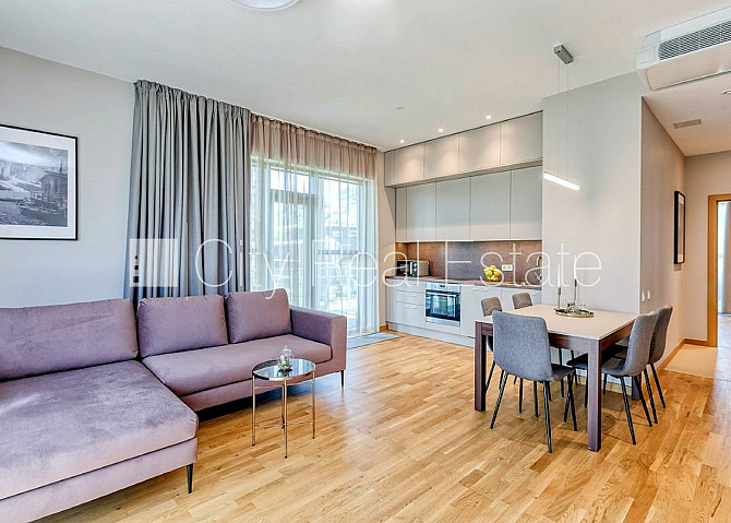 Jaunceltne, fasādes māja, labiekārtota apzaļumota teritorija, vieta automašīnai, iespēja Jūrmala - foto 1