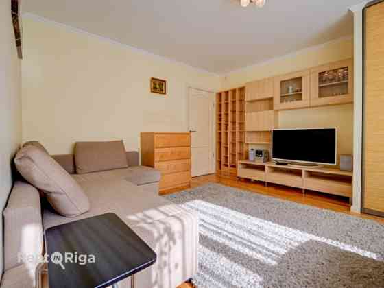 Предлагается в долгосрочную аренду уютная и светлая 2 комнатная квартира в Rīga