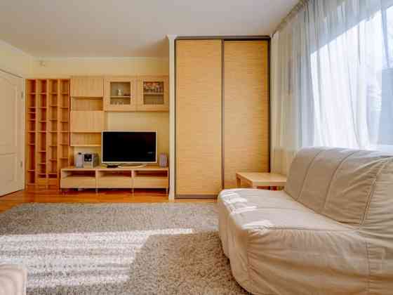 Предлагается в долгосрочную аренду уютная и светлая 2 комнатная квартира в Rīga