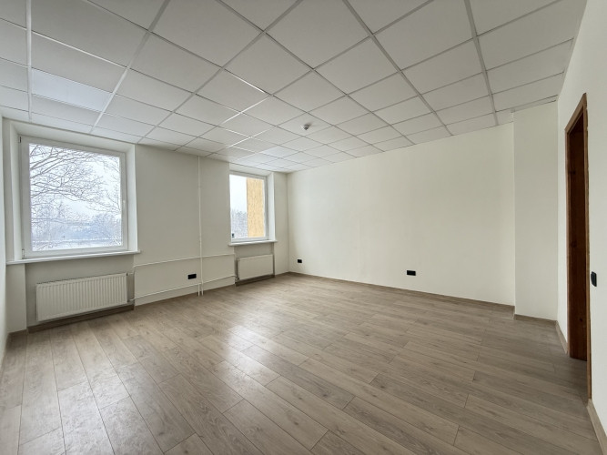 BIROJA TELPAS NOMAI ŠMERLĪ  RĪGAS KINOSTUDIJA.  Iznomā biroja telpas vienā no zināmākajiem Rīga - foto 4