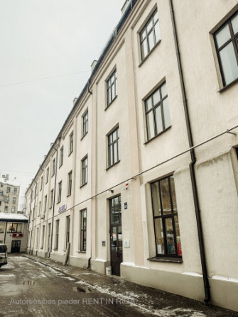 Nomai pieejams birojs Rīgas centrā, Ernesta Birznieka Upīša ielas apkaimē  stratēģiski Rīga - foto 1