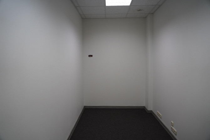 Nomai pieejams birojs Rīgas centrā, Ernesta Birznieka Upīša ielas apkaimē  stratēģiski Rīga - foto 8