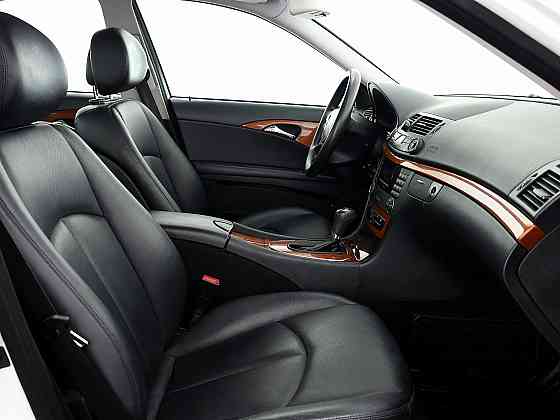 Mercedes-Benz E 200 Elegance Facelift ATM 1.8 120kW Tallina