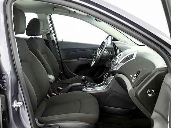 Chevrolet Cruze Facelift 1.6 91kW Tallina