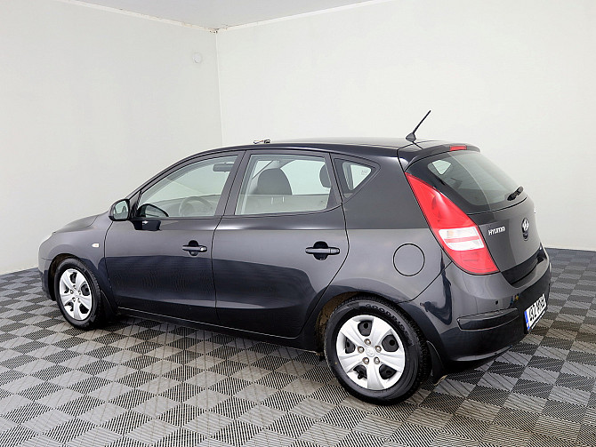 Hyundai i30 Elegance Facelift 1.6 93kW Tallina - foto 4