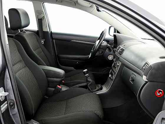 Toyota Avensis Linea Sol Facelift 2.2 D-4D 110kW Tallina