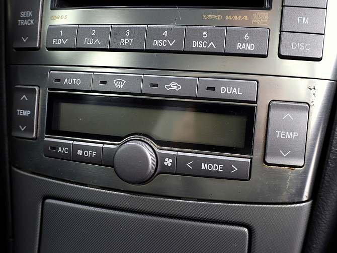 Toyota Avensis Linea Sol Facelift 2.2 D-4D 110kW Tallina - foto 8