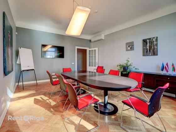 No maija beigām tiek piedāvāts ērts un funkcionāli dizainisks birojs. Tā kopējā platība 163.73 m2. A Rīga