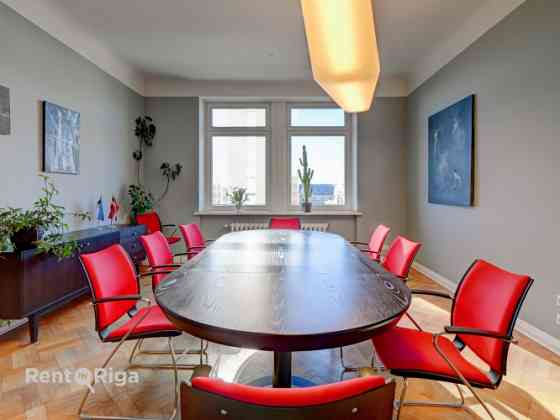 No maija beigām tiek piedāvāts ērts un funkcionāli dizainisks birojs. Tā kopējā platība 163.73 m2. A Rīga