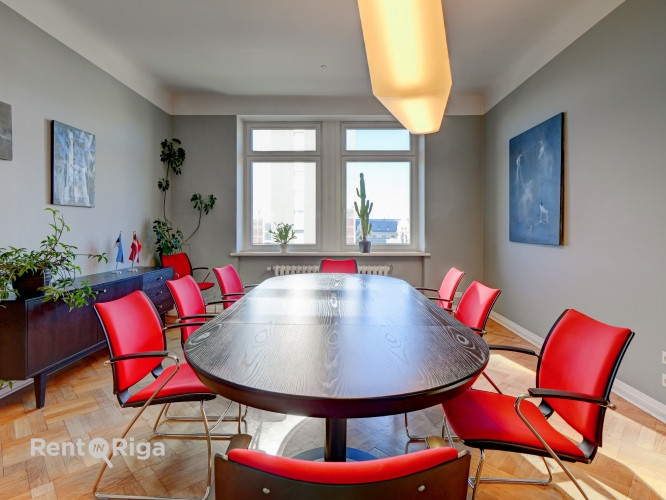 No maija beigām tiek piedāvāts ērts un funkcionāli dizainisks birojs. Tā kopējā platība Rīga - foto 5