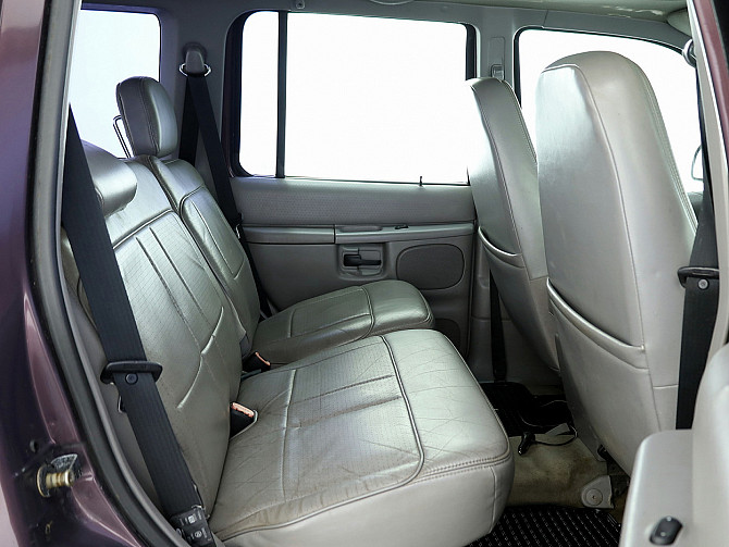 Ford Explorer Luxury 4.0 152kW Таллин - изображение 7