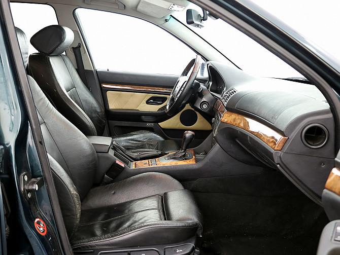 BMW 523 Sportpakett ATM 2.5 125kW Таллин - изображение 6