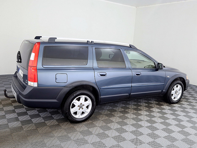 Volvo XC70 Summum Facelift ATM 2.4 D5 120kW Tallina - foto 3