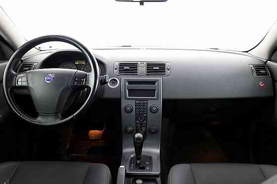 Volvo S40 Summum ATM 2.4 103kW Таллин