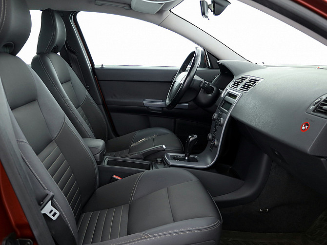 Volvo S40 Summum ATM 2.4 103kW Tallina - foto 6