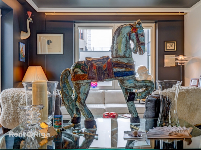 Tiek pārdots augšējā stāva dzīvoklis ar iespaidīgu terasi (60m2) klusajā centrā Antonijas Rīga - foto 5