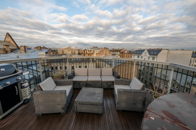 Ekskluzīvs divu līmeņu dzīvoklis ar terasi Rīgas centrā!  Dzīvoklis pilnībā renovēts skandināvu stil Рига - изображение 6