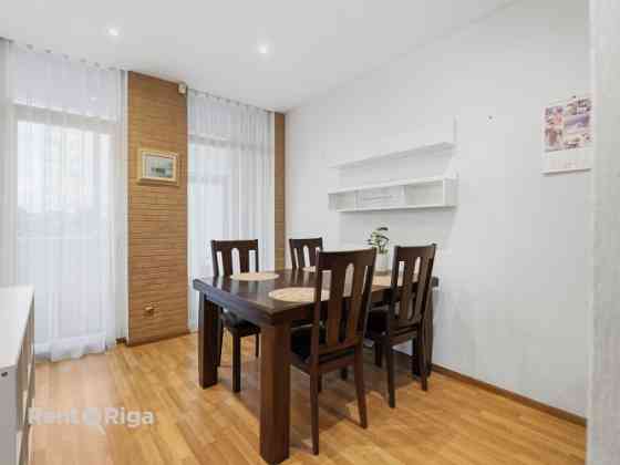 Продаётся светлая и просторная 3-комнатная квартира в современном проекте Purvciema Рига