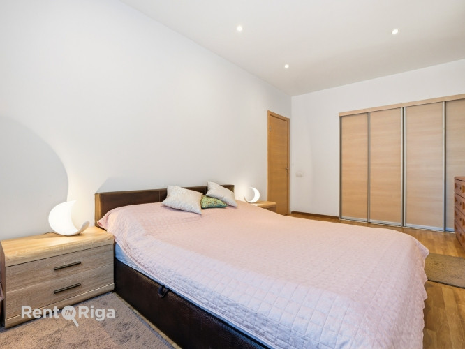Продаётся светлая и просторная 3-комнатная квартира в современном проекте Purvciema Рига - изображение 9