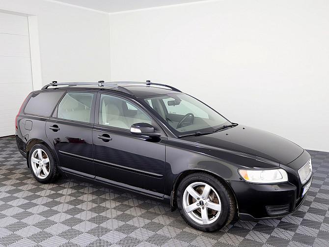 Volvo V50 Summum Facelift 2.0 D4 100kW Tallina - foto 1