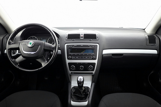 Skoda Octavia Comfortline Facelift 1.6 75kW Tallina - foto 7