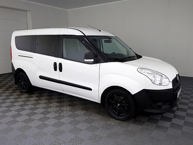 Fiat Doblo Maxi Passenger 1.6 JTD 77kW Таллин - изображение 1
