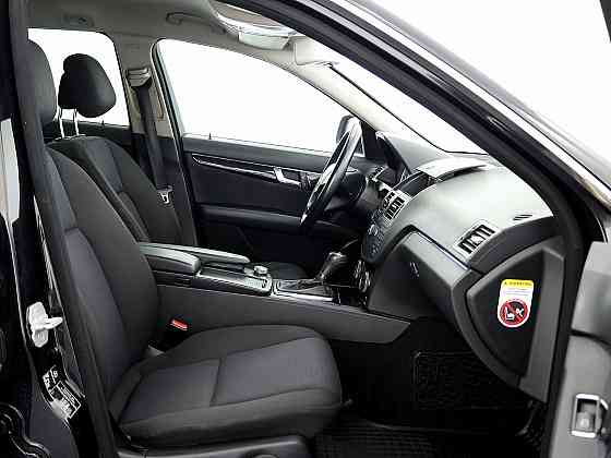 Mercedes-Benz C 220 Elegance ATM 2.1 CDI 125kW Таллин