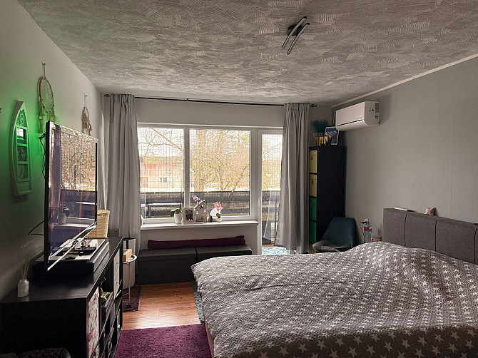 Piedāvājumā plašs un mājīgs 3 istabu dzīvoklis Jērcēnos, 1. stāvā (73, 6 m²), kas atrodas mierīgā... Валмиера - изображение 1