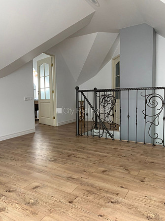 Реновированный дом, благоустроенная озеленённая территория, территория Юрмала - изображение 16