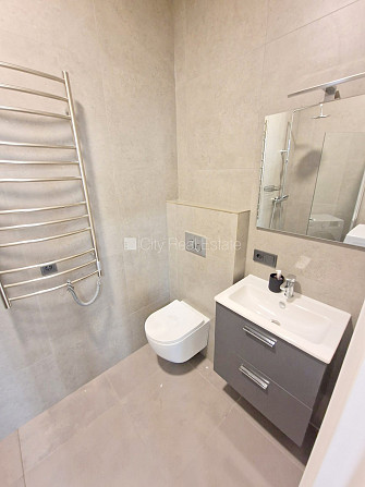 Renovēta māja, labiekārtots apzaļumots pagalms, slēgts pagalms, ir lifts, istabas izolētas 2 Rīga - foto 16