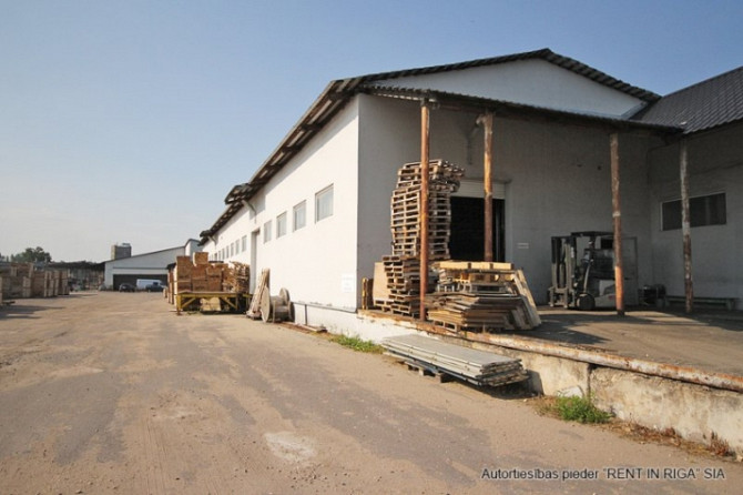 Apkurināma noliktava Ilzenes ielā 2.  Iznomā apkurināmas noliktavas stratēģiski izdevīgā Rīga - foto 1