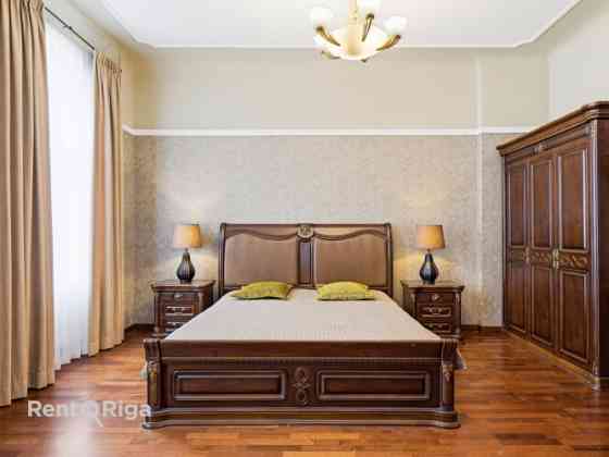 Аристократичная квартира в стиле модерн в центре Риги  ул. Кр. Барона 60 Rīga