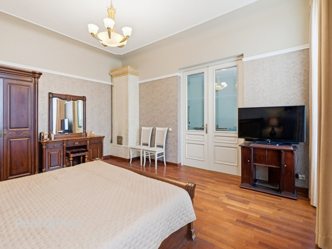 Pārdod aristokrātisku jūgendstila dzīvokli Rīgas centrā  Kr. Barona ielā 60  Piedāvājumā Rīga - foto 9