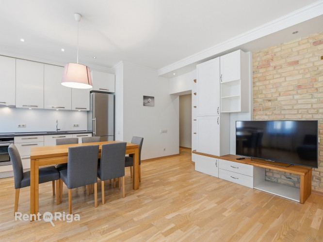 Izīrē gaišu un mājīgu 3 istabu dzīvokli Rīgas centrā!  Ienākot dzīvoklī ir garš Rīga - foto 6