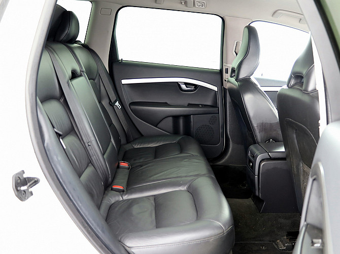 Volvo V70 R-Design ATM 2.4 D5 129kW Таллин - изображение 7