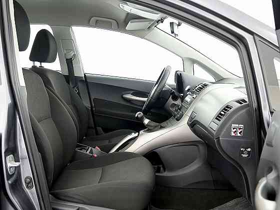 Toyota Auris Linea Sol 1.6 91kW Tallina