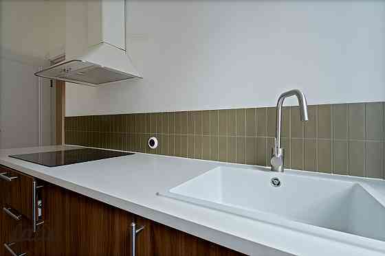 Piedāvājumā  tikko pēc kapitālā remonta atjaunots, gaumīgs divistabu dzīvoklis pieprasītajā Purvciem Rīga