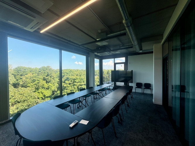 JAUNA BIROJA ĒKA RĪGAS CENTRĀ  Mūsdienīgas telpas jūsu biznesa izaugsmei 