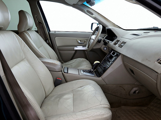 Volvo XC90 Summum ATM 2.4 D5 120kW Tallina - foto 6