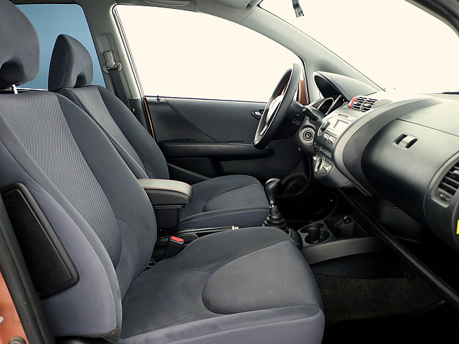 Honda Jazz Facelift 1.3 61kW Tallina - foto 6