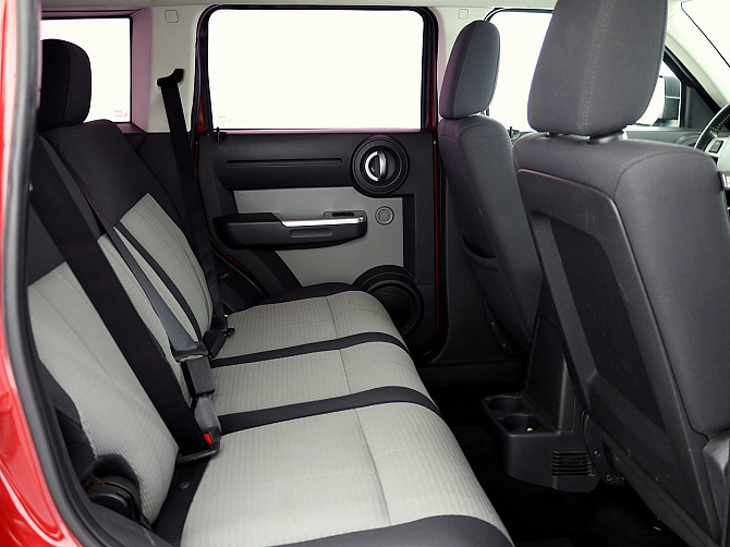 Dodge Nitro Comfort ATM 2.8 CRD 130kW Tallina - foto 7