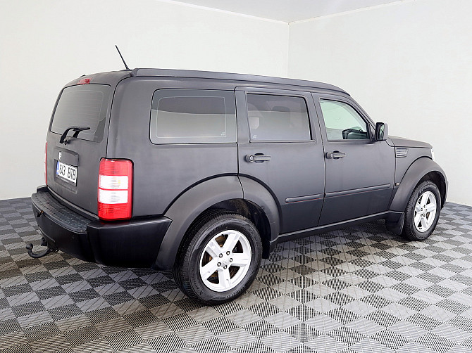 Dodge Nitro Comfort ATM 2.8 CRD 130kW Tallina - foto 3