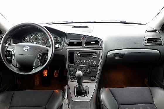 Volvo V70 Summum 4x4 AWD Facelift 2.4 D5 120kW Tallina