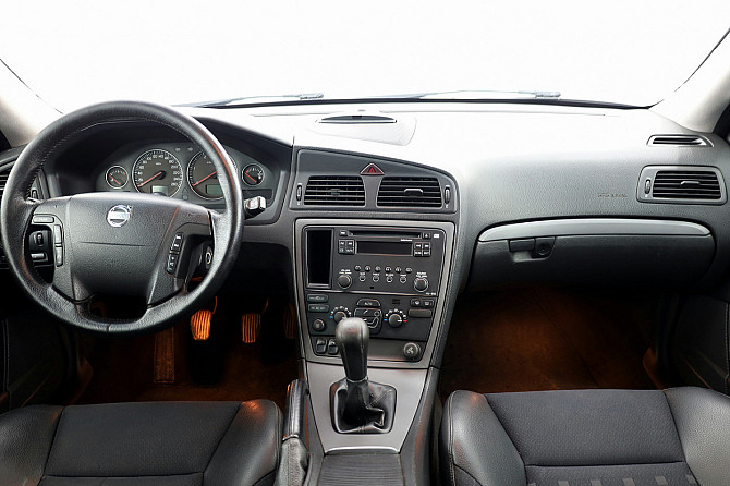 Volvo V70 Summum 4x4 AWD Facelift 2.4 D5 120kW Tallina - foto 5